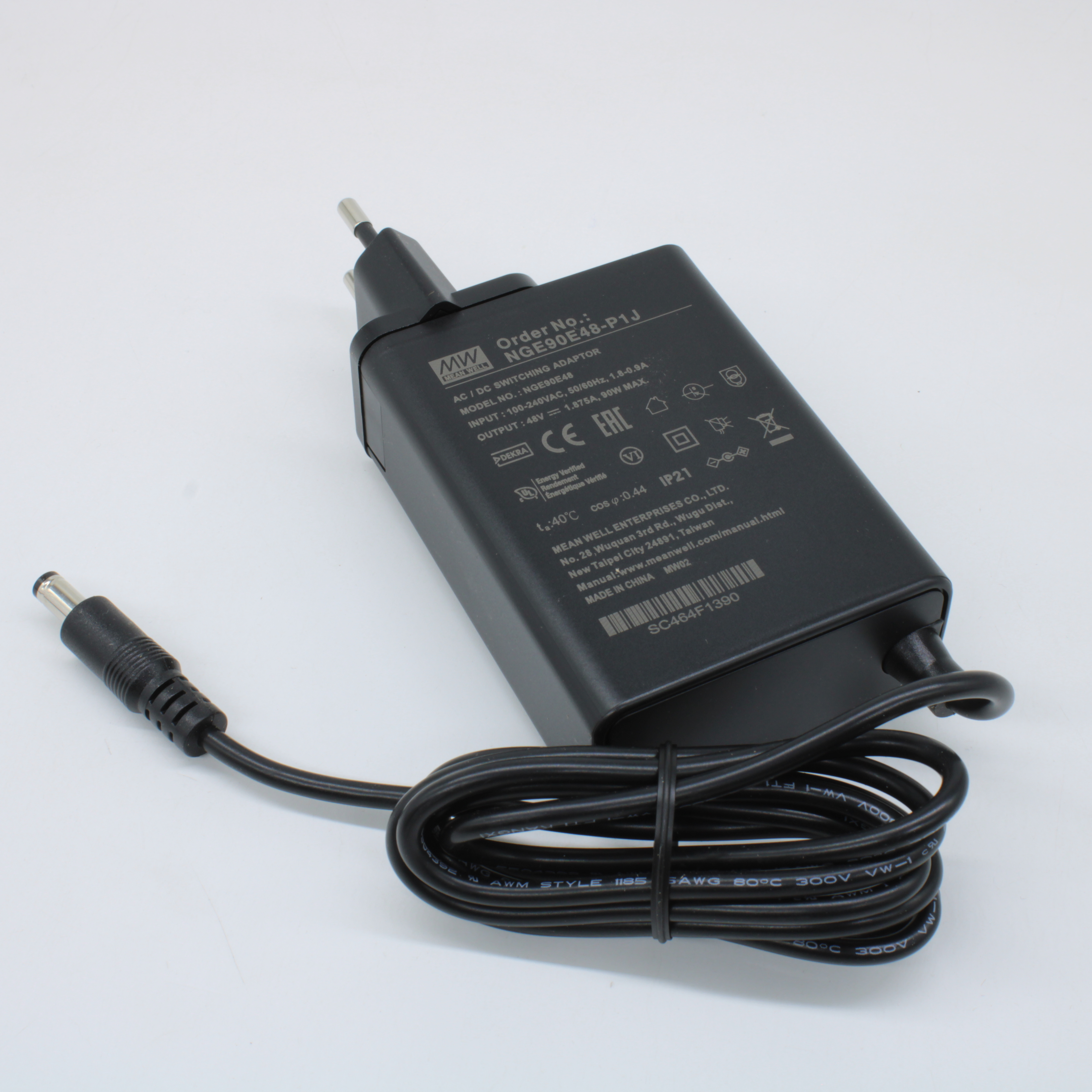 NGE90E48-P1J, AC-DC адаптер настен., медицин., пром. 90Вт, вход 80...264B AC 47...63 Гц, 113...370B DC, выход 48В/1.875А, 62x30x85.5мм, -30...+70°С, сертиф.2xMOPP/ CCC /BSMI/ PSE, оснащен Европейской сменной вилкой АС, выходной разъем 11, диам. 5.5х2.1мм NGE90E48-P1J, Mean well, AC-DC адаптер настен., медицин., пром. 90Вт, вход 80...264B AC 47...63 Гц, 113...370B DC, выход 48В/1.875А, 62x30x85.5мм, -30...+70°С, сертиф.2xMOPP/ CCC /BSMI/ PSE, оснащен Европейской сменной вилкой АС, выходной разъем 11, диам. 5.5х2.1мм